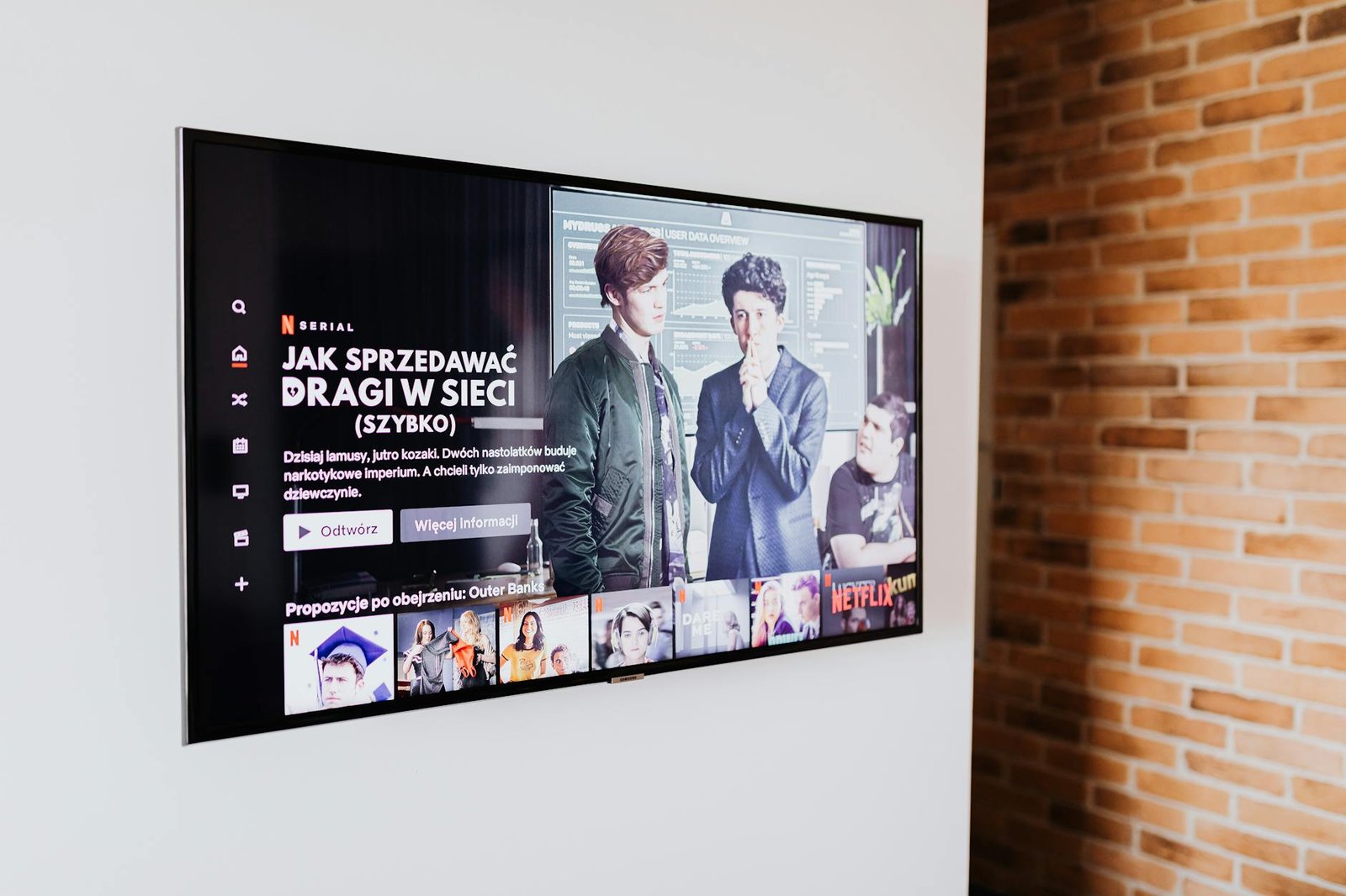 How to Install IPTV on Any Smart TV (2026): Samsung, LG, Sony, TCL — illustration for guide
